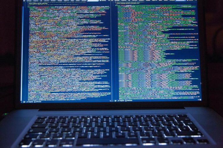 tech industry thrives in cayman